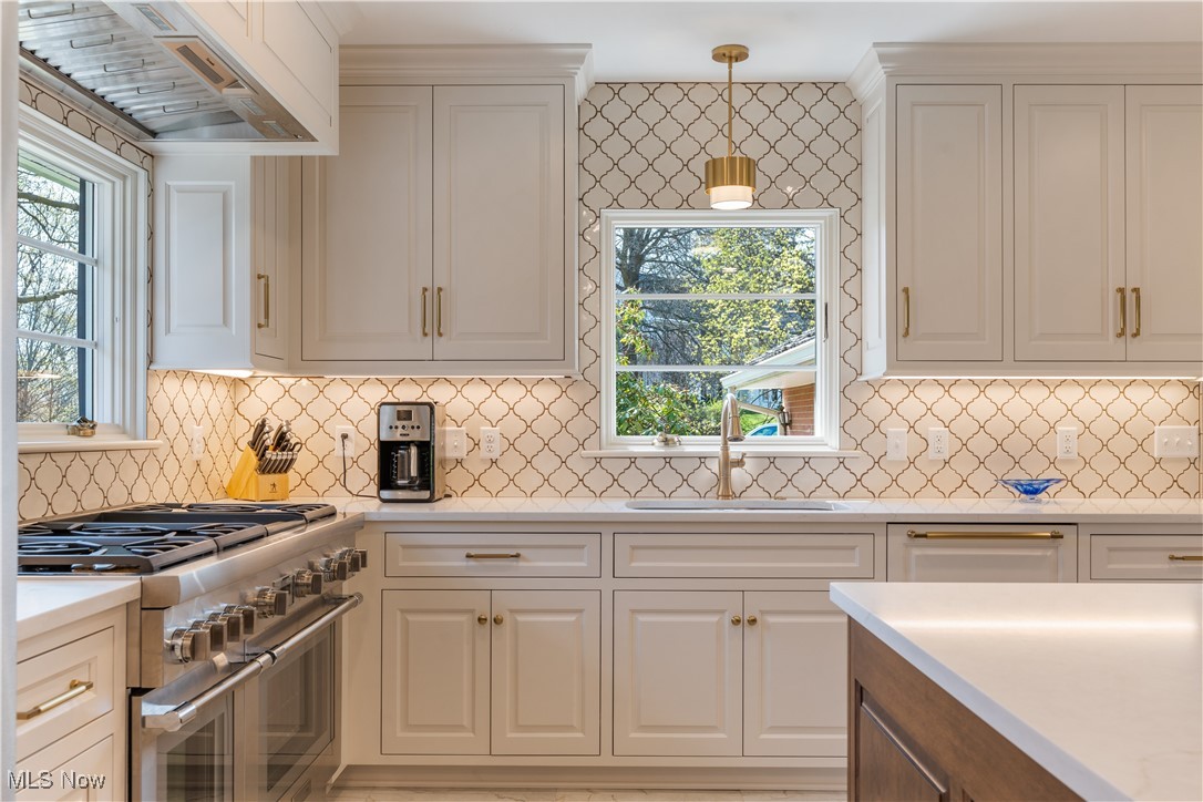2622 Glenmont Road, Canton, Ohio image 11