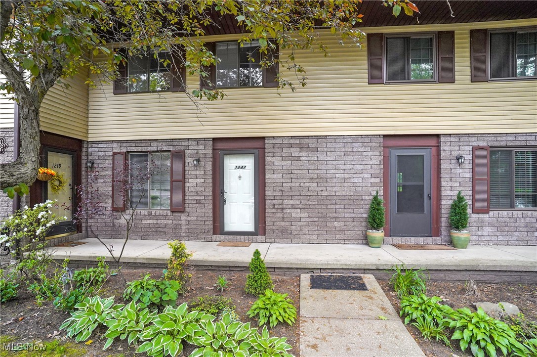 1247 Front Street, Cuyahoga Falls, Ohio image 2