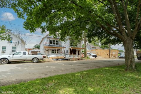 Tiny photo for W 30th Street, Cleveland, OH 44113 (MLS # 5202590)