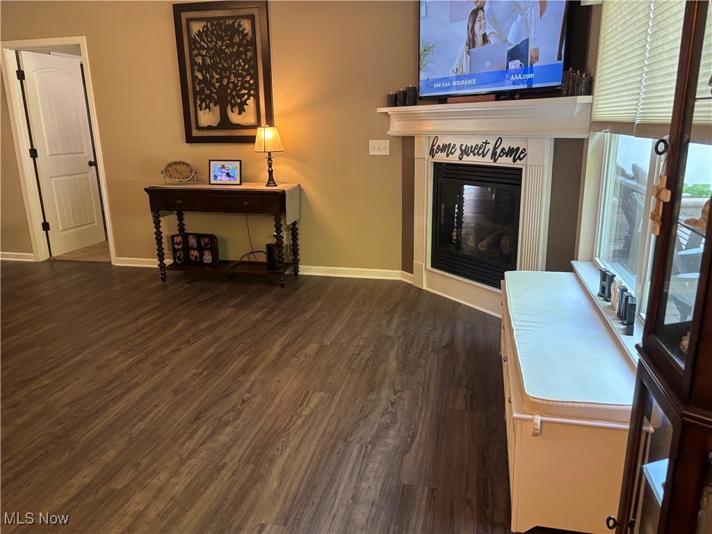 Nautica At Lake Erie Shores Condo - Residential