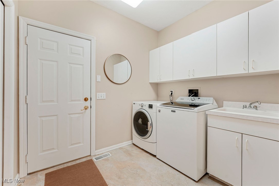 197 Raleigh Court, Aurora, Ohio image 16
