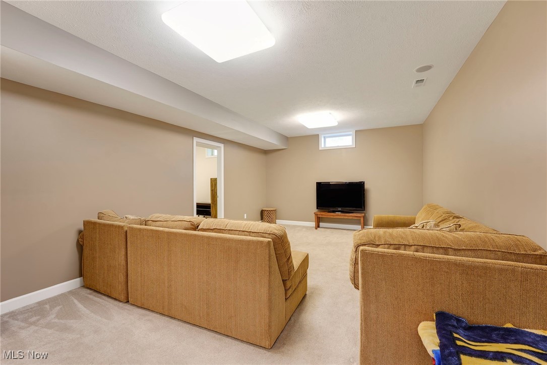 197 Raleigh Court, Aurora, Ohio image 27