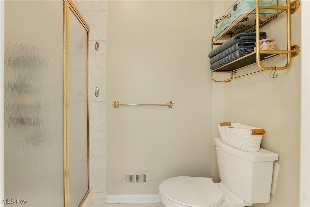 197 Raleigh Court, Aurora, Ohio image 22