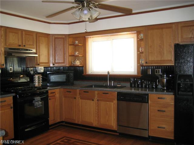 E H Hermie's Proposed - Residential Lease