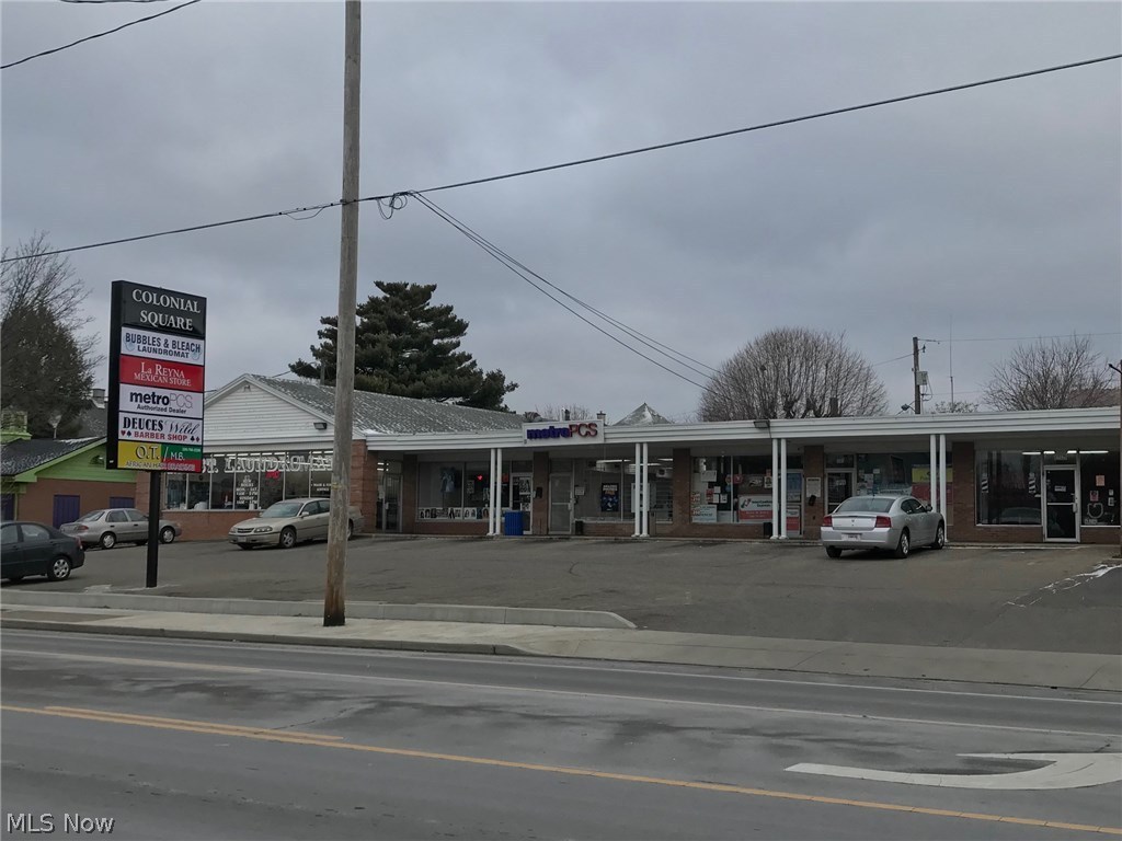 Excellent Investment opportunity to own this neighborhood strip center. Good mix of tenants, several with long term history.
Contact listing agent for additional information.