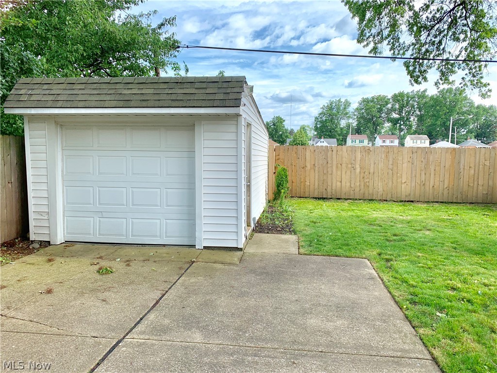 Ramona Heights - Residential