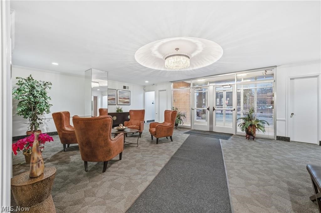 Diplomat Condo - Residential