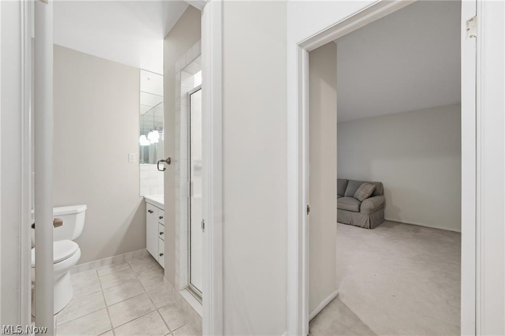 Diplomat Condo - Residential