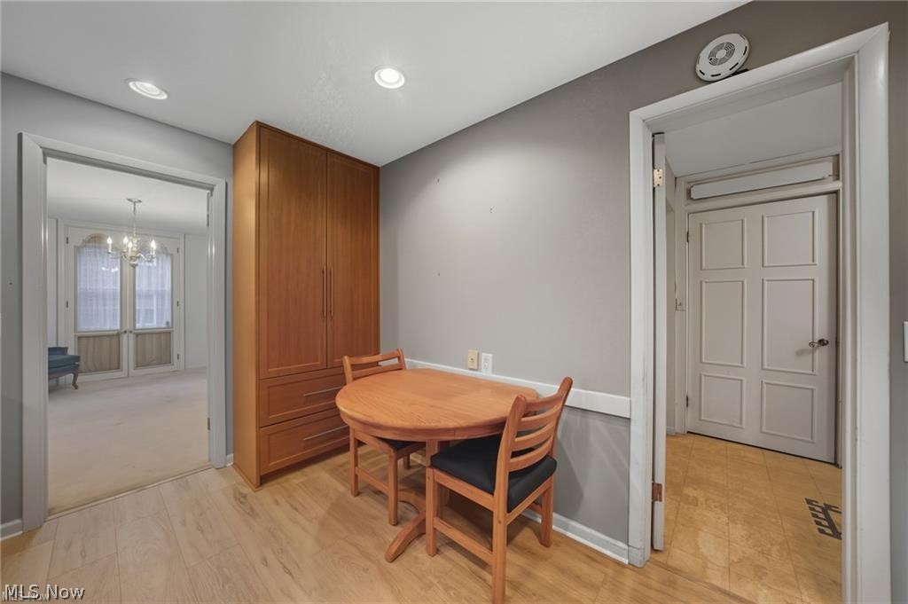 Diplomat Condo - Residential