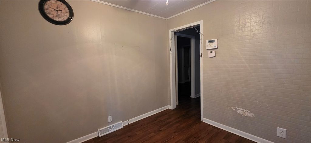 Photo of 1406 NORTH 6TH STREET ST, Martins Ferry, OH 43935 (MLS # 5218208)