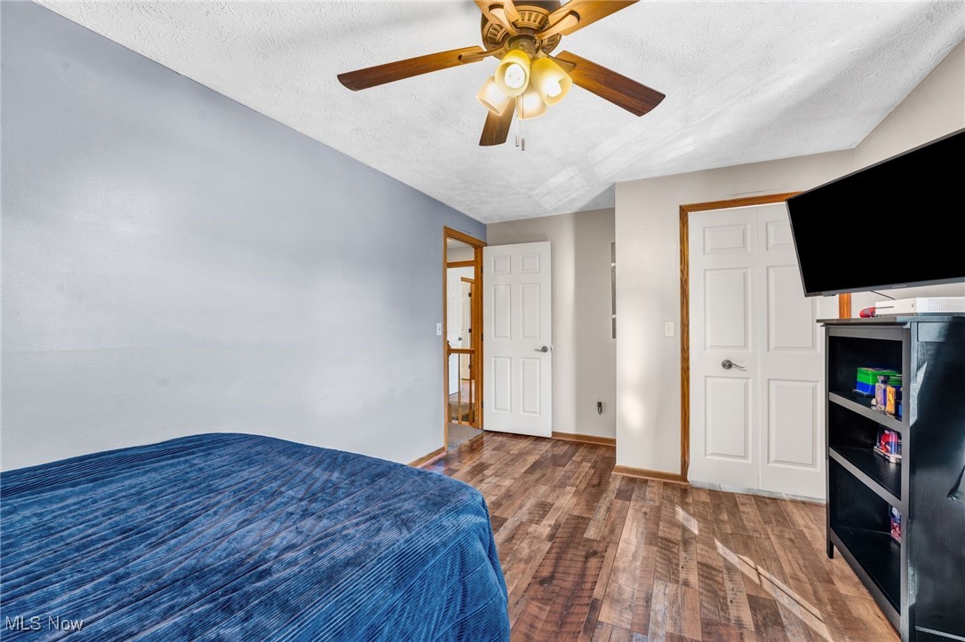 4100 Meadow Wood Lane, Uniontown, Ohio image 28