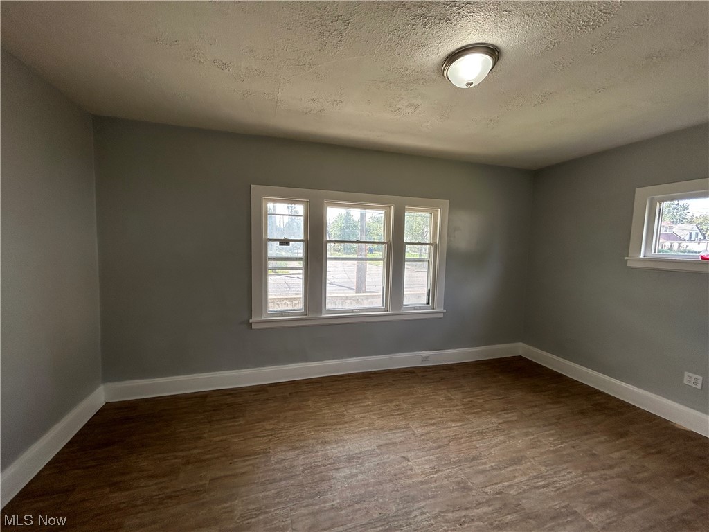 Hoyt - Residential Lease