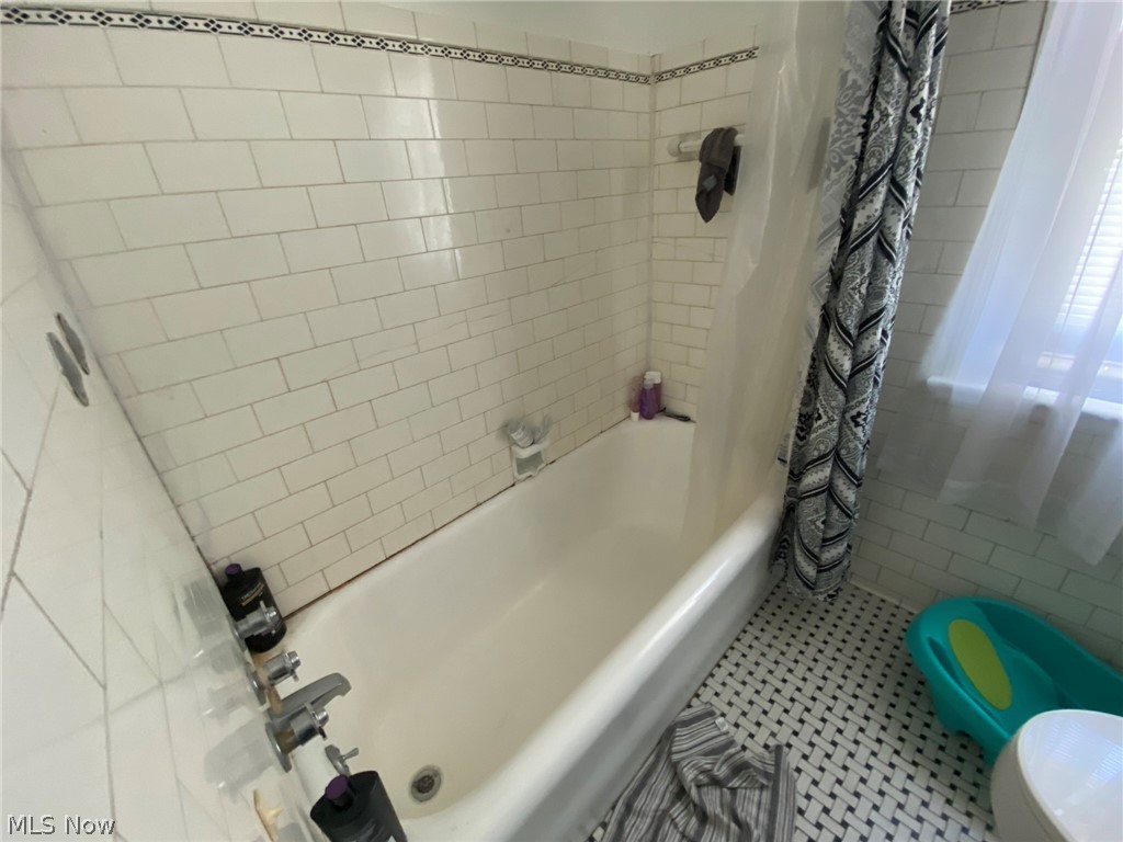 S R Palmers Homeland - Residential Income