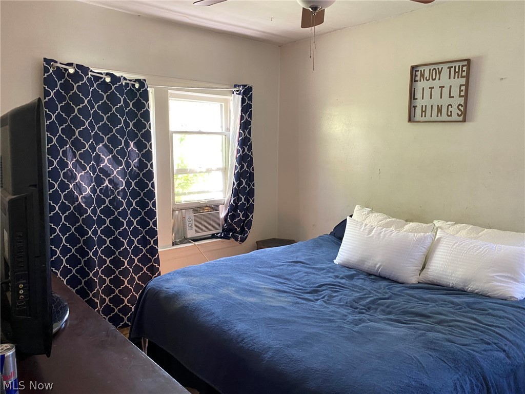 S R Palmers Homeland - Residential Income