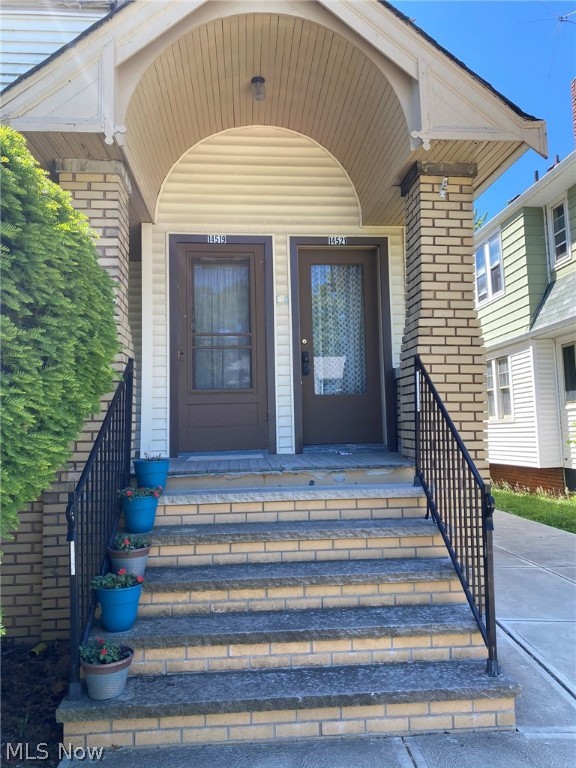 S R Palmers Homeland - Residential Income