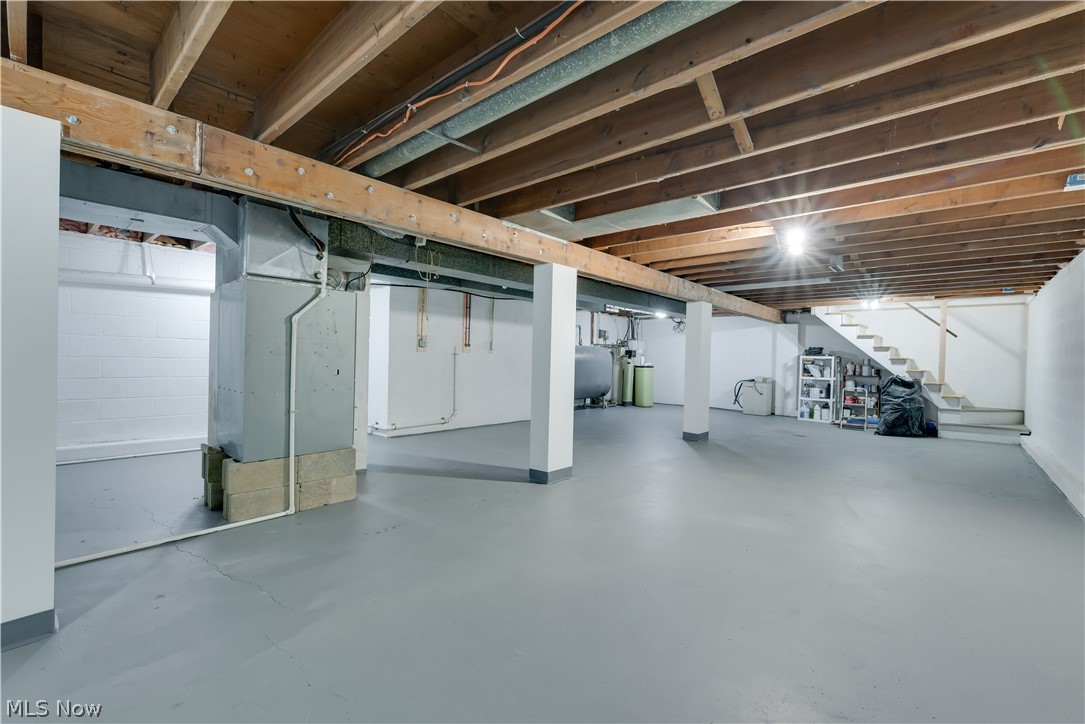 F Powell 03 Rep - Residential