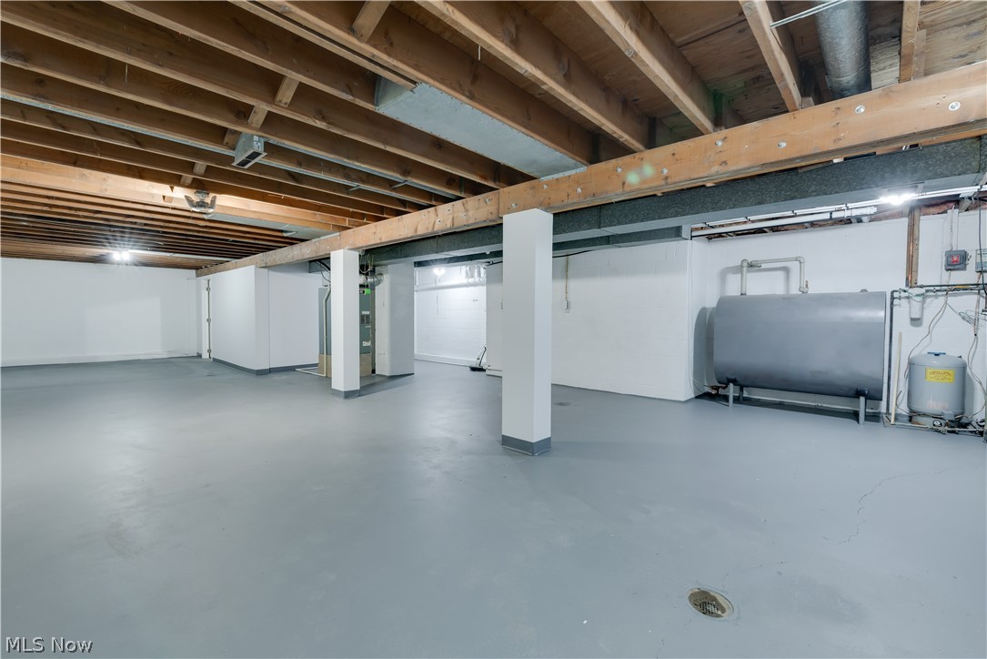 F Powell 03 Rep - Residential