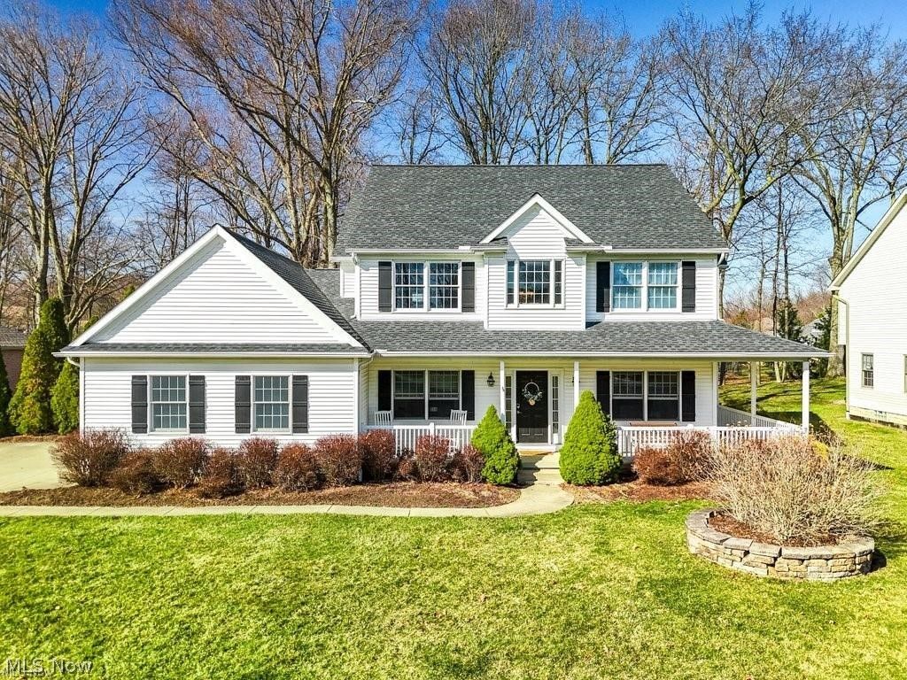 Photo of 1467 Summer Wood Lane, Uniontown, OH 44685 (MLS # 5208177)