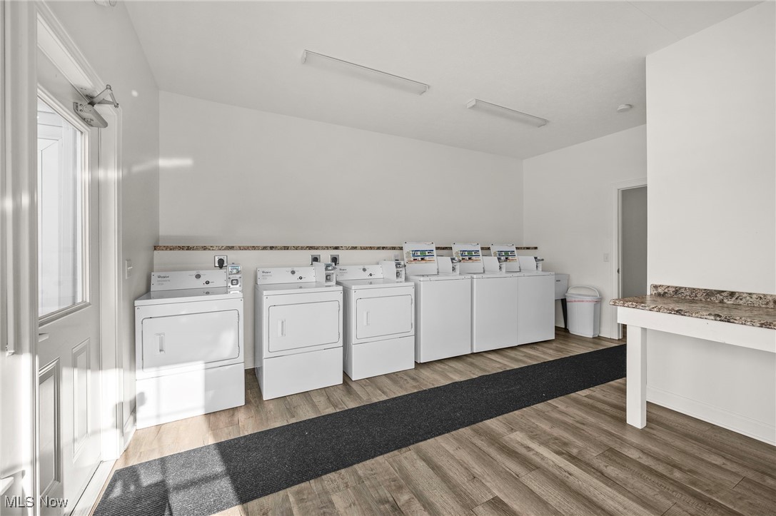 Brookledge Commons Condos - Residential