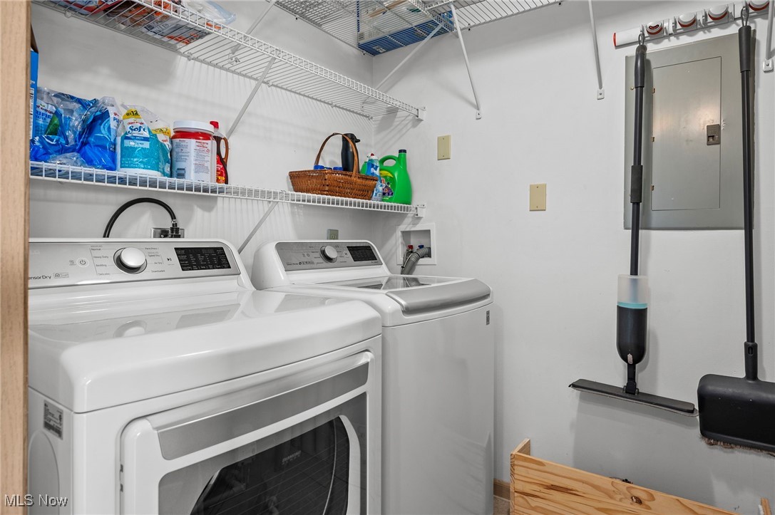 Brookledge Commons Condos - Residential