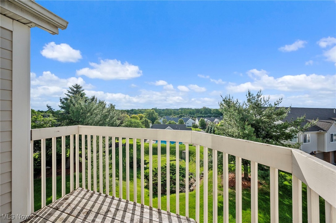 Brookledge Commons Condos - Residential