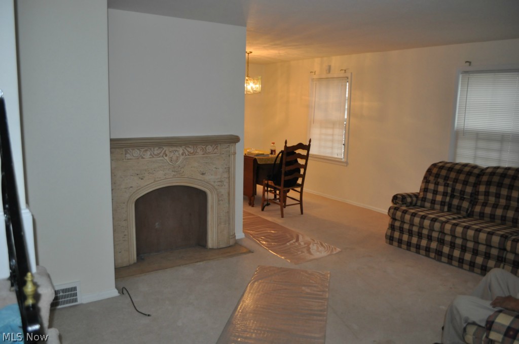 Shaker Lee - Residential