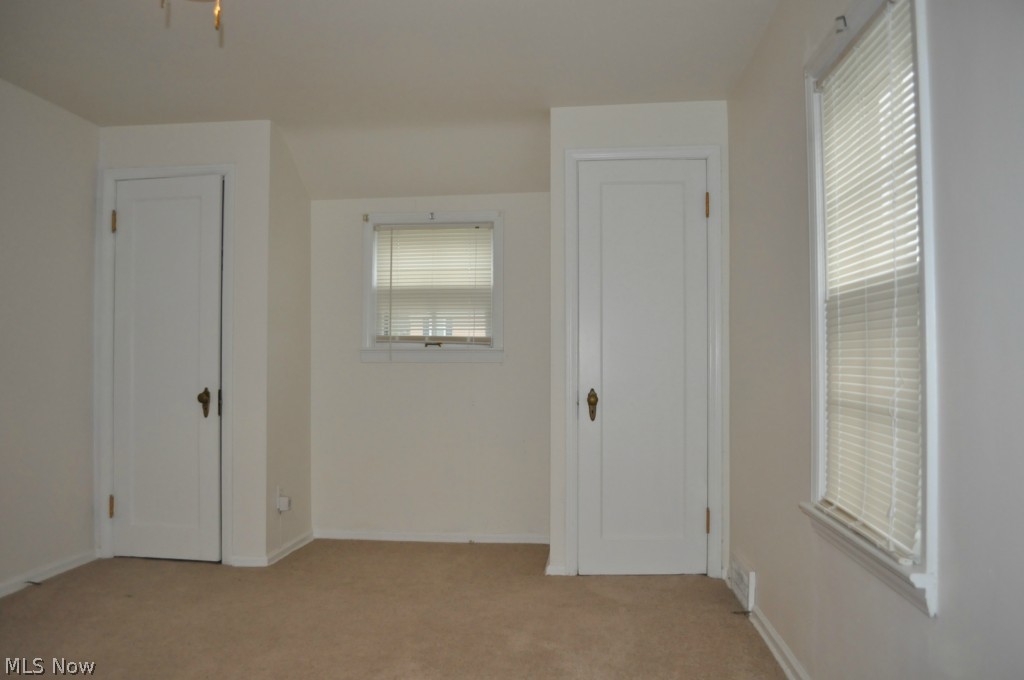 Shaker Lee - Residential