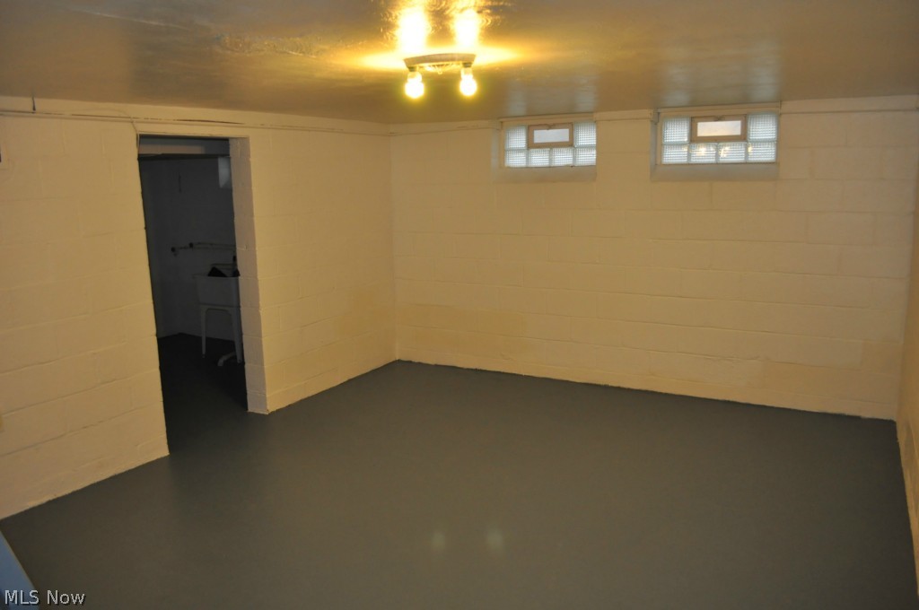 Shaker Lee - Residential