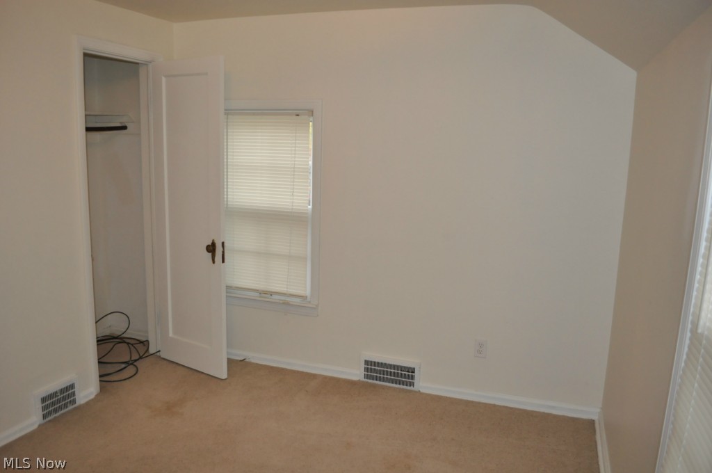 Shaker Lee - Residential