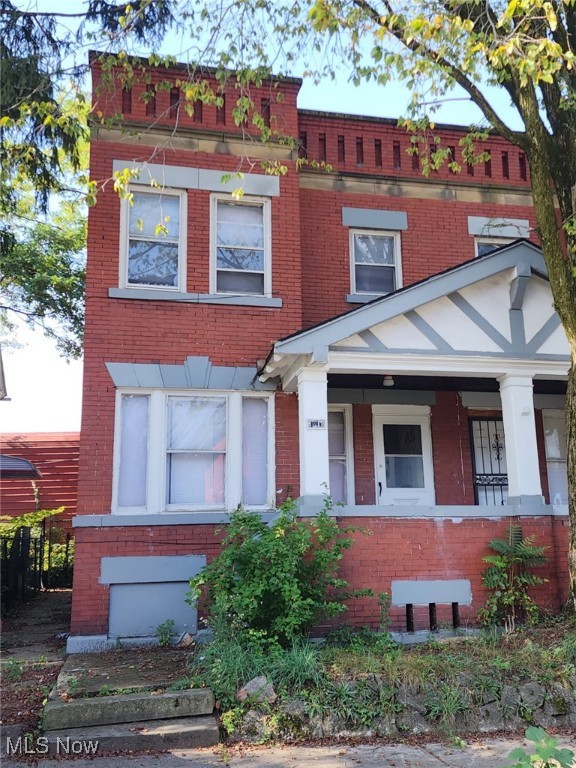 Charles E Boltons - Residential