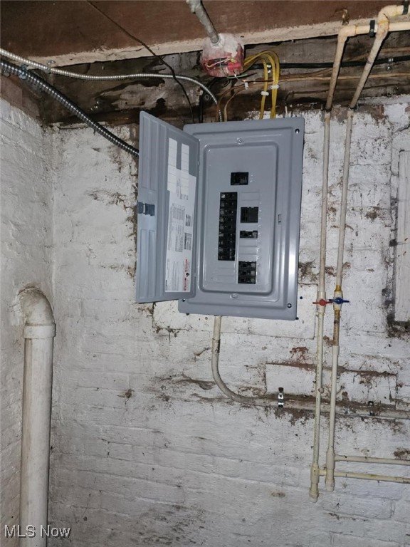 Charles E Boltons - Residential