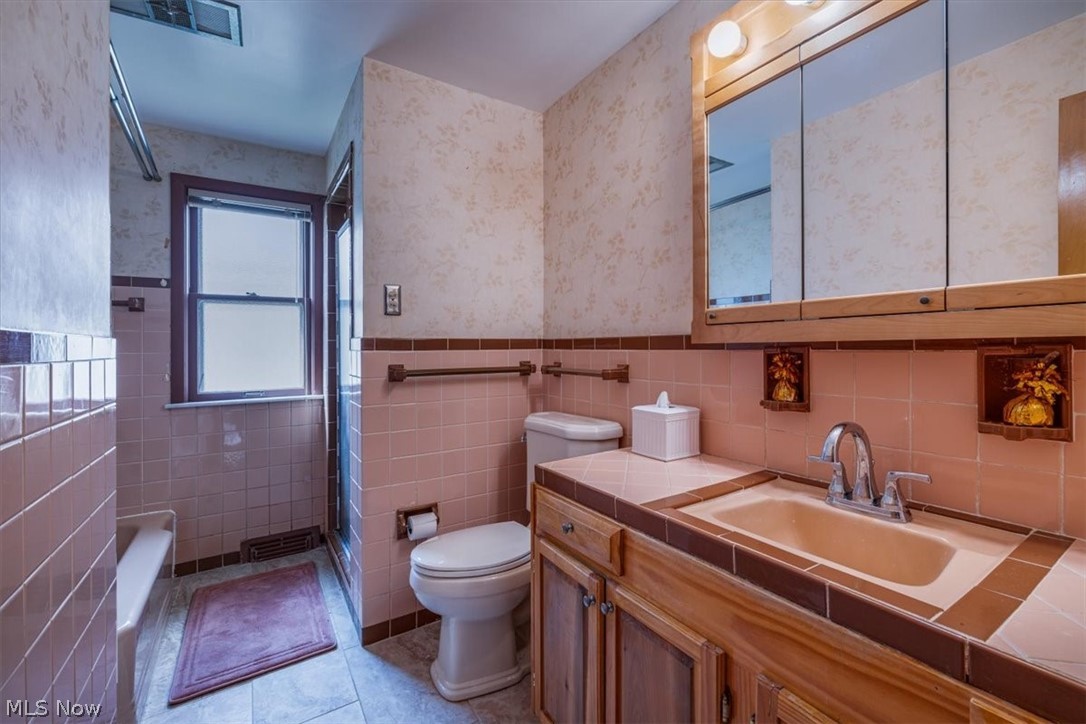 Indian Hills Estates - Residential