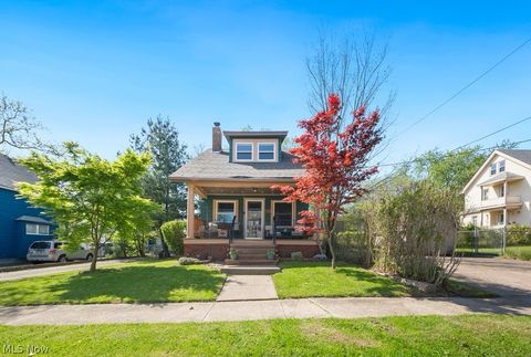 4011 Behrwald Avenue Cleveland OH 44109