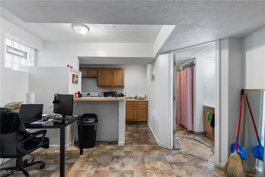 Fairlawn View - Residential Income