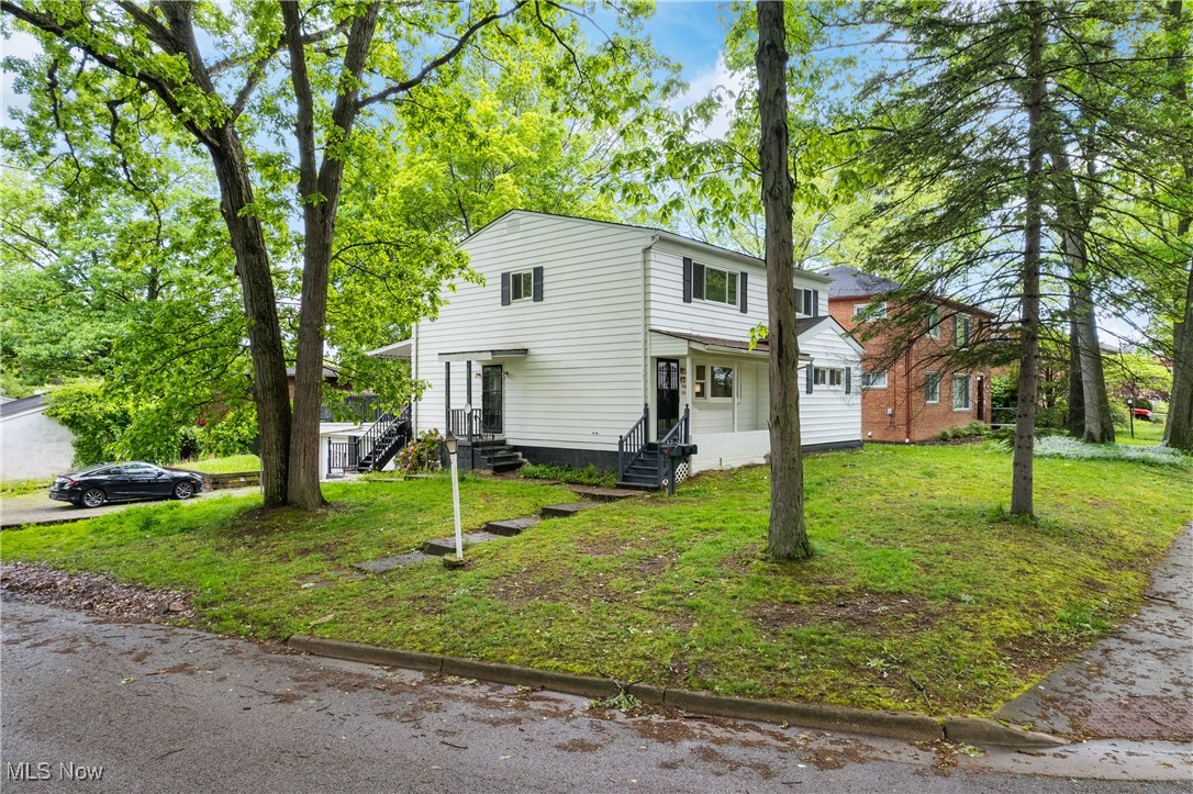Fairlawn View - Residential Income