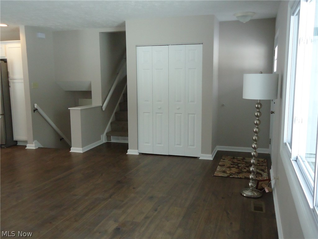 Wyoga Lake Park - Residential