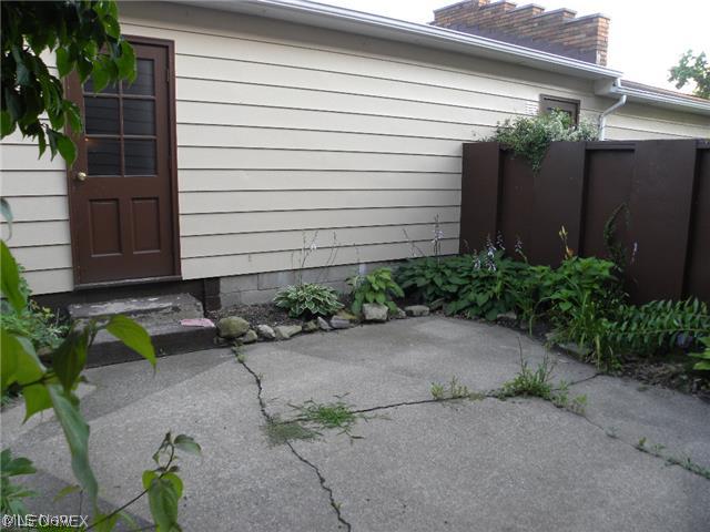 Deepwood Condos - Residential