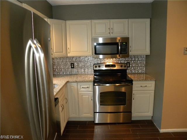 Deepwood Condos - Residential