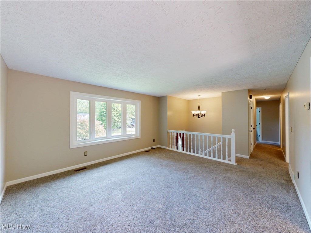 8600 Forestview Avenue, Mentor, Ohio image 3