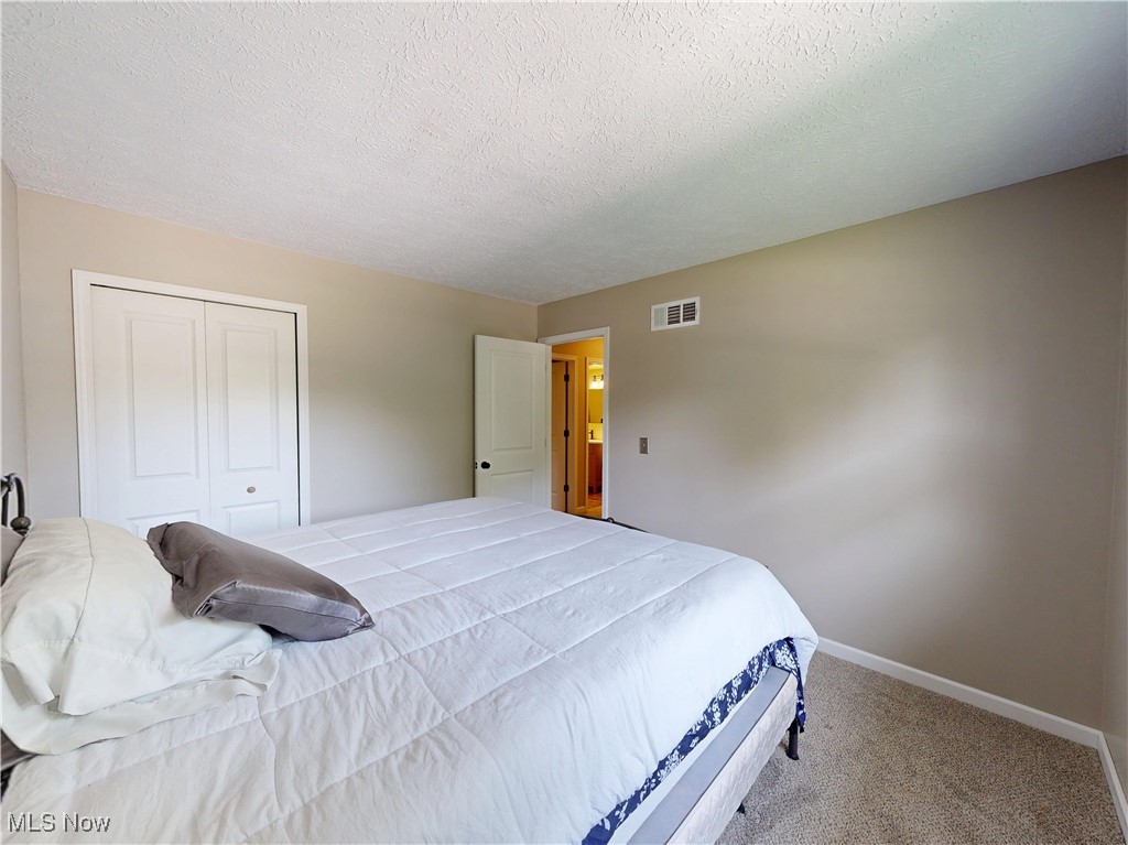 8600 Forestview Avenue, Mentor, Ohio image 23