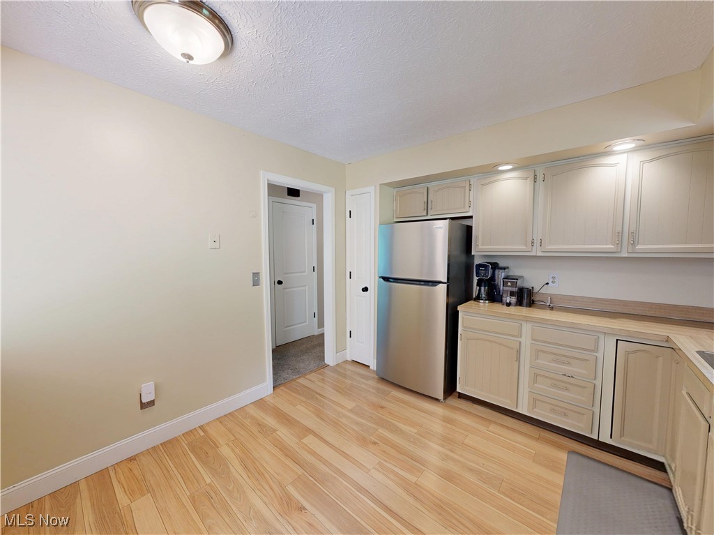 8600 Forestview Avenue, Mentor, Ohio image 13