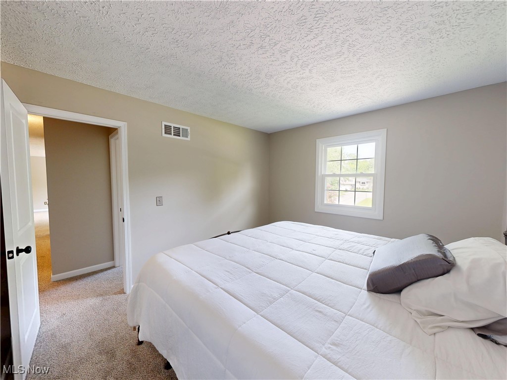 8600 Forestview Avenue, Mentor, Ohio image 22