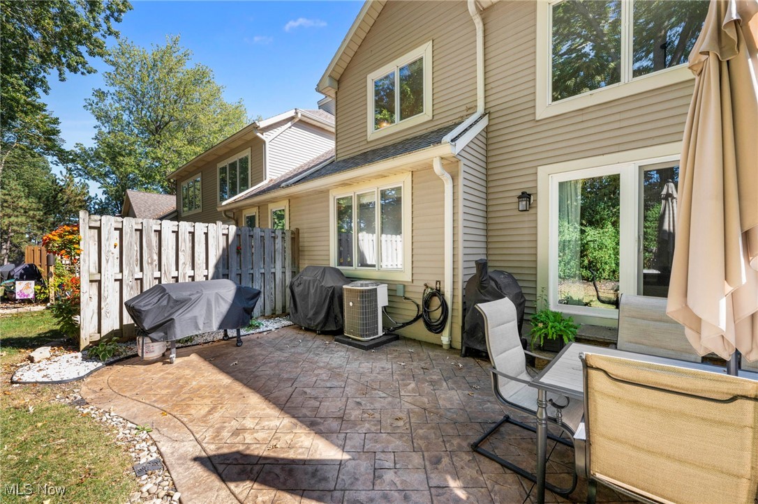 English Lakes Condo - Residential