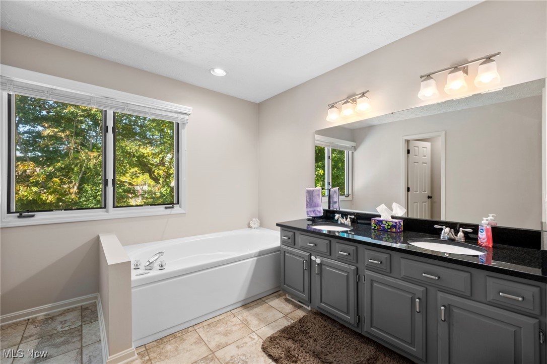 English Lakes Condo - Residential