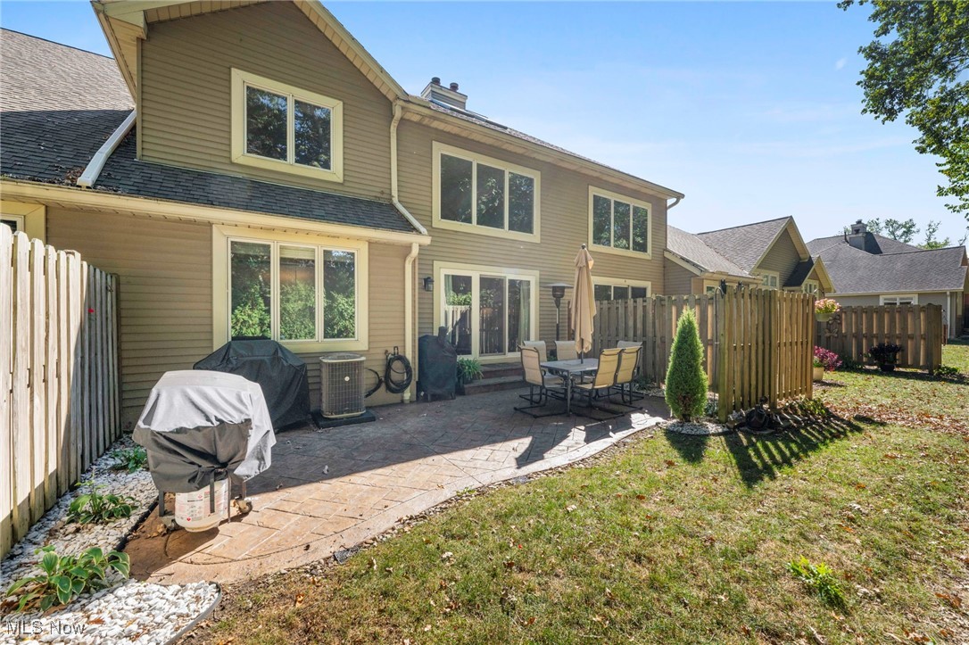 English Lakes Condo - Residential