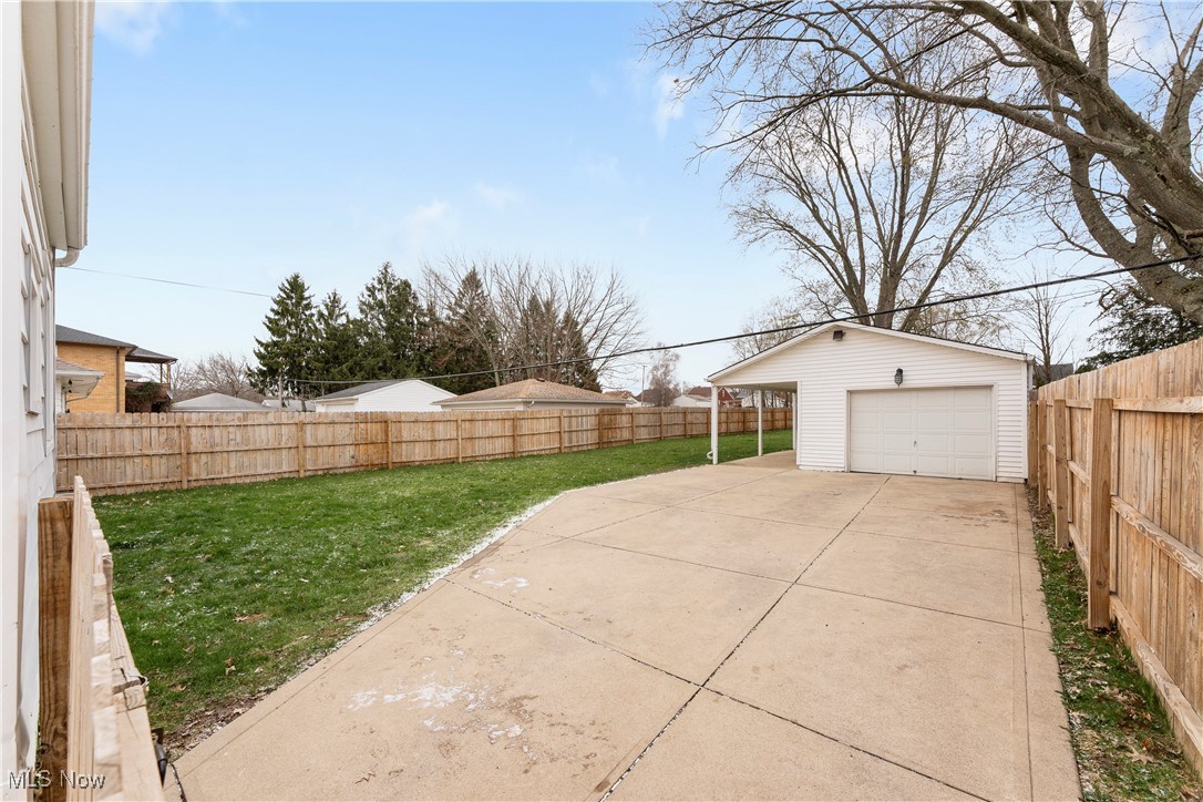 3105 Snow Road, Parma, Ohio image 38