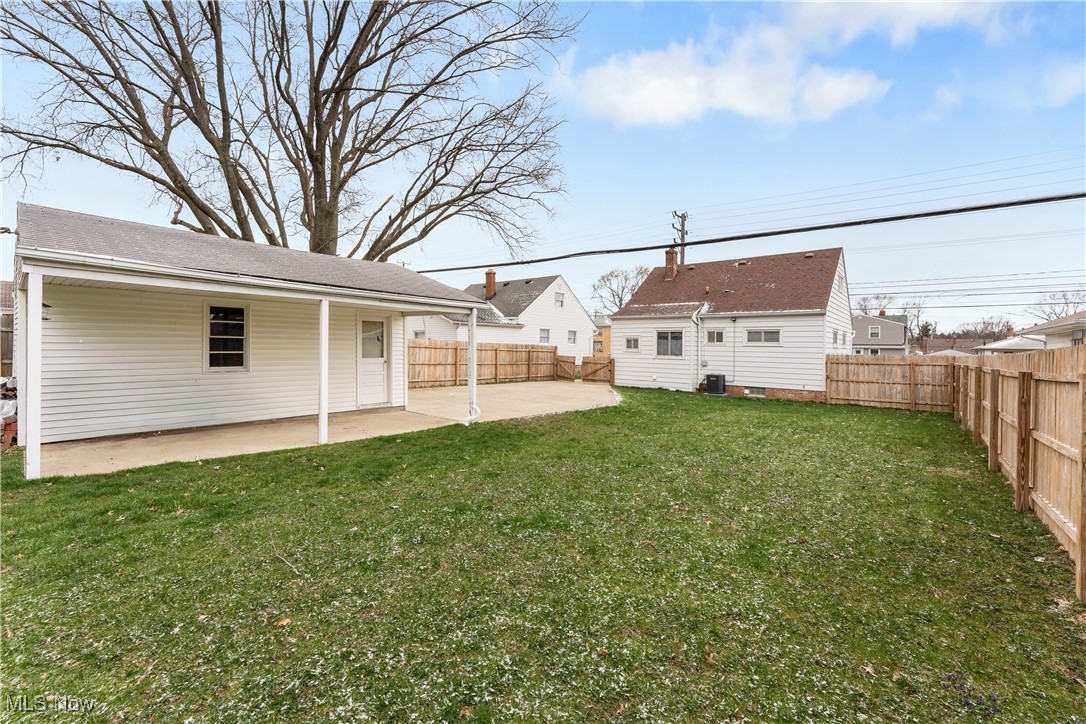 3105 Snow Road, Parma, Ohio image 34