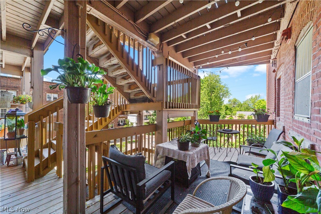 Eastman Condos - Residential