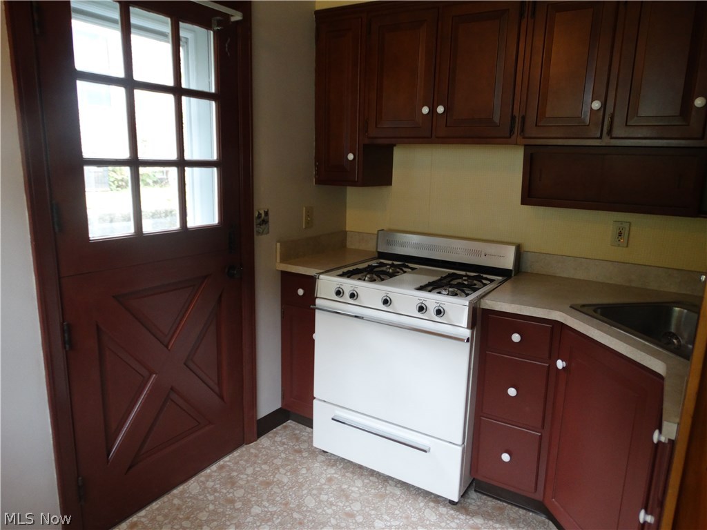 Knollwood - Residential