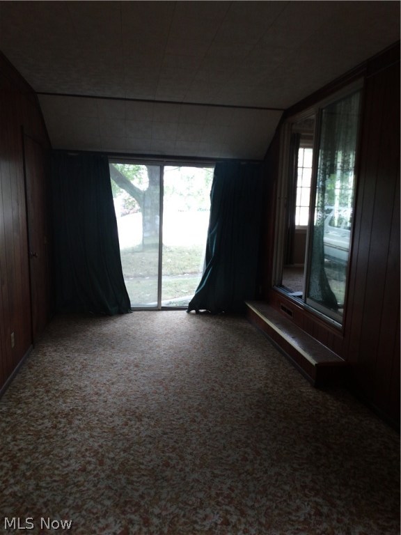 Knollwood - Residential